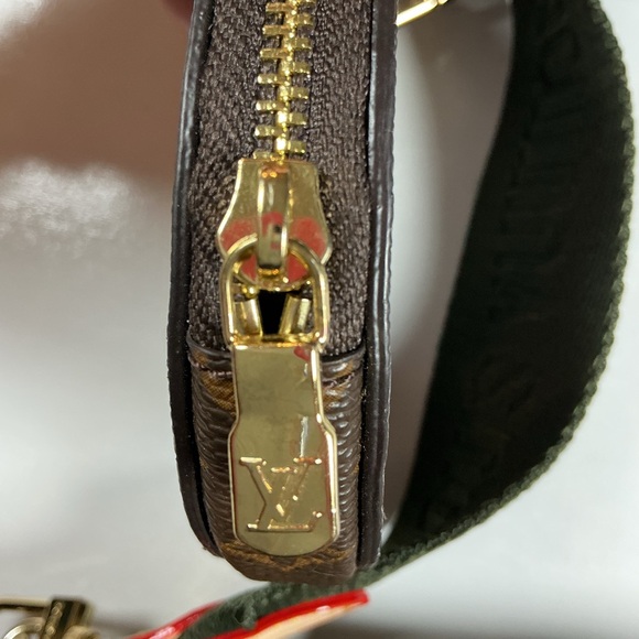 Louis Vuitton Brown Monogram Pouch - Picture 4 of 13